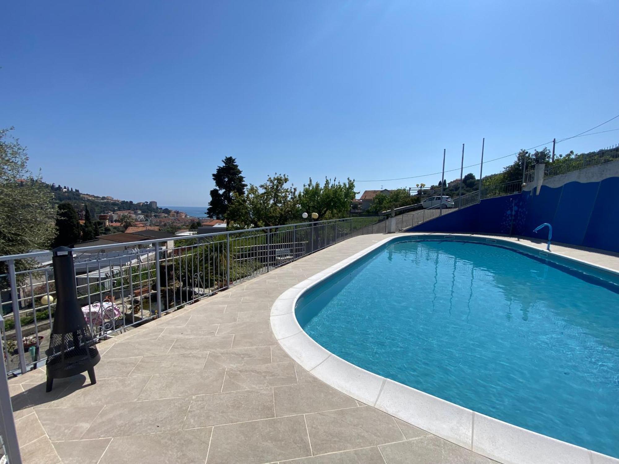Residence Hotel Edy Imperia Kültér fotó